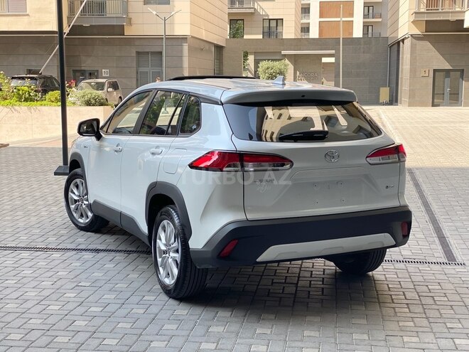 Toyota Corolla Cross 2025, 0 km - 2.0 л - Bakı