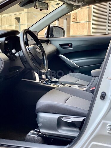 Toyota Corolla Cross 2025, 0 km - 2.0 л - Bakı
