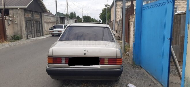 Mercedes 190 1989, 847,000 km - 2.0 l - Bərdə