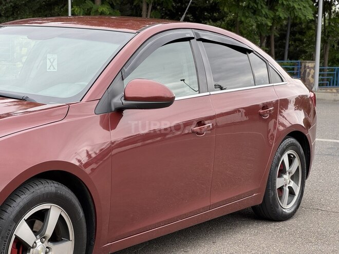 Chevrolet Cruze 2013, 323,754 km - 1.4 l - Qusar