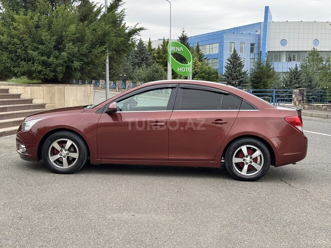 Chevrolet Cruze 2013, 323,754 km - 1.4 l - Qusar