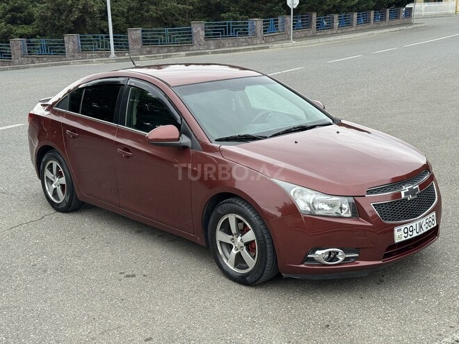 Chevrolet Cruze 2013, 323,754 km - 1.4 l - Qusar