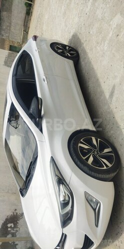 Hyundai Elantra 2012, 298,000 km - 1.8 l - Bakı