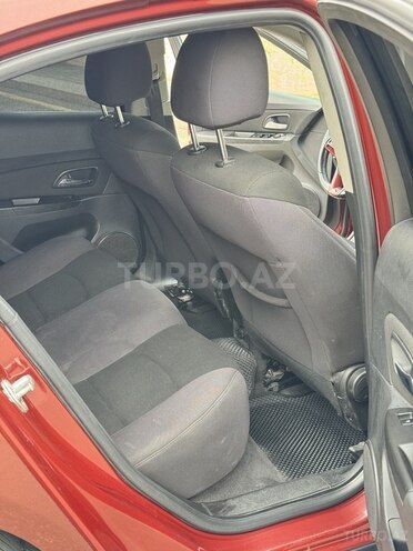 Chevrolet Cruze 2013, 323,754 km - 1.4 l - Qusar