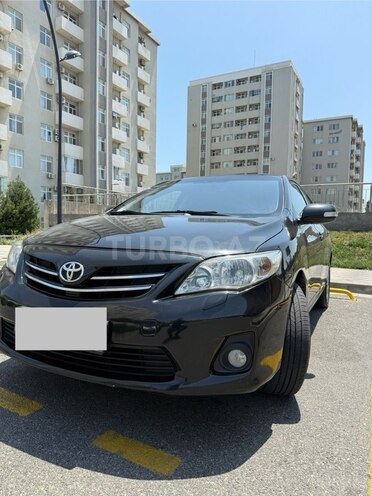Toyota Corolla 2013, 268,000 km - 1.6 l - Bakı