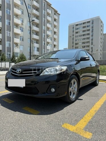 Toyota Corolla 2013, 268,000 km - 1.6 l - Bakı