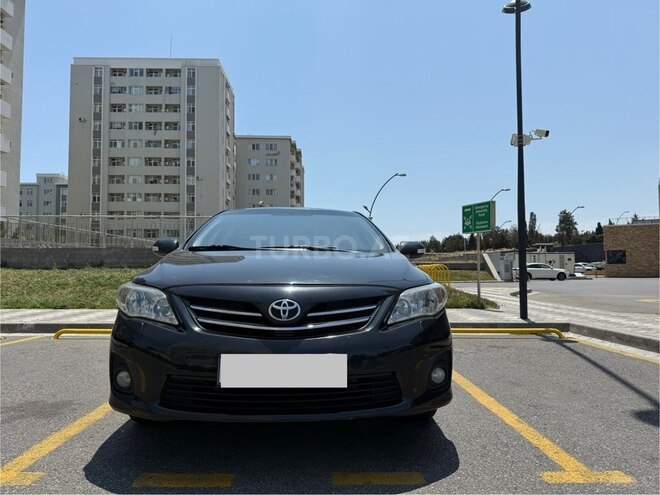 Toyota Corolla 2013, 268,000 km - 1.6 l - Bakı