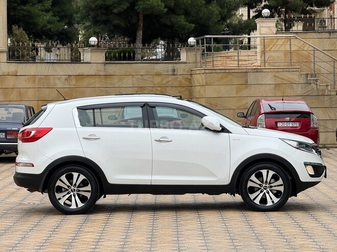 Kia Sportage 2011, 147,000 km - 2.4 l - Gəncə