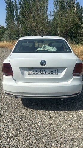 Volkswagen Polo 2019, 75,000 km - 1.6 l - Bakı