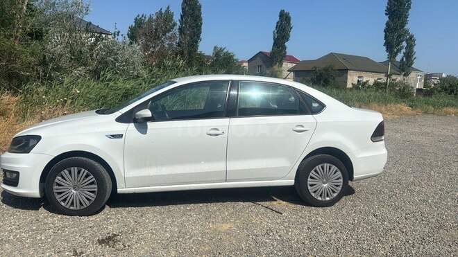 Volkswagen Polo 2019, 75,000 km - 1.6 l - Bakı