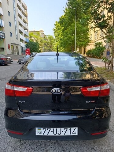 Kia Rio 2015, 175,000 km - 1.6 l - Bakı