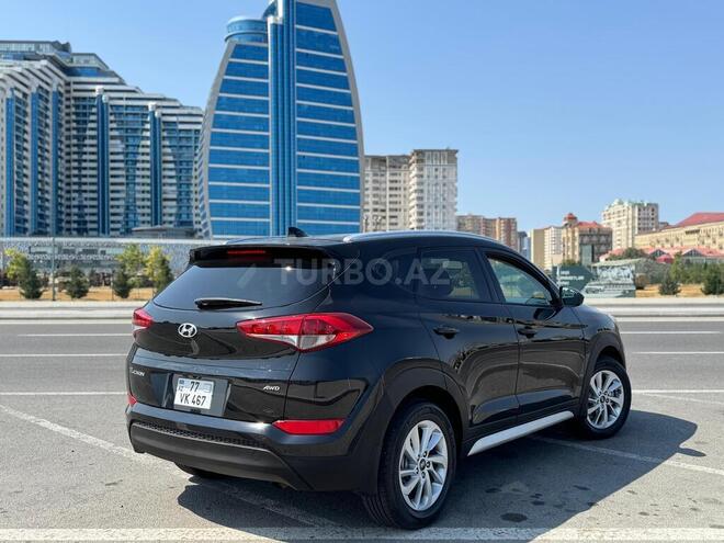 Hyundai Tucson-12