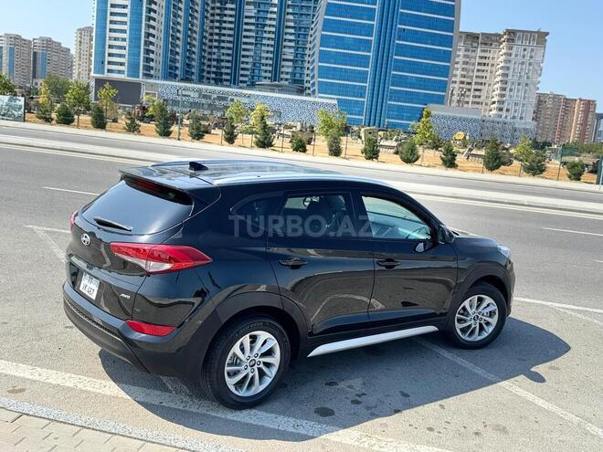 Hyundai Tucson-11