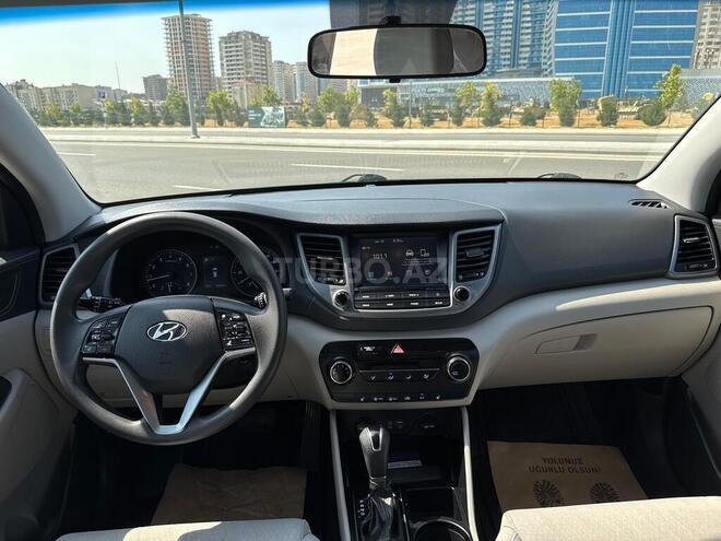 Hyundai Tucson-21