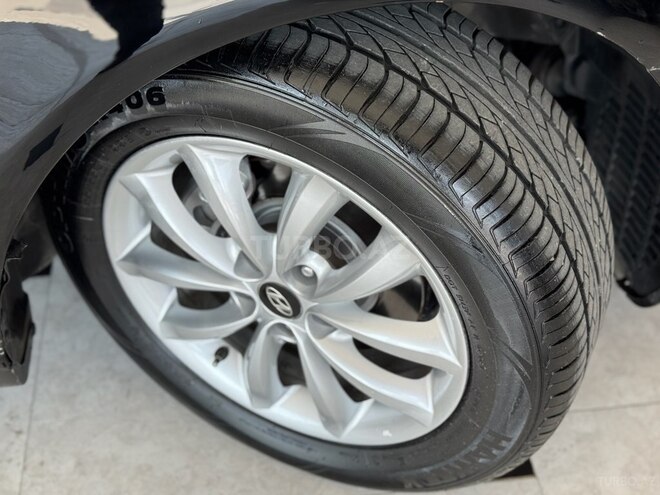 Hyundai Grandeur-12