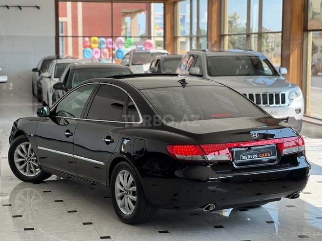 Hyundai Grandeur-8