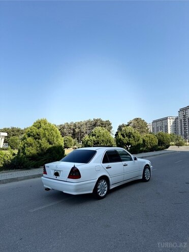 Mercedes C 200 1999, 259,000 km - 2.0 l - Bakı