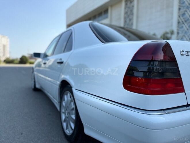 Mercedes C 200 1999, 259,000 km - 2.0 l - Bakı