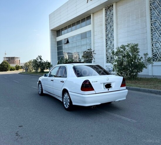 Mercedes C 200 1999, 259,000 km - 2.0 l - Bakı