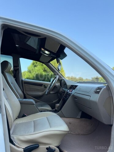 Mercedes C 200 1999, 259,000 km - 2.0 l - Bakı