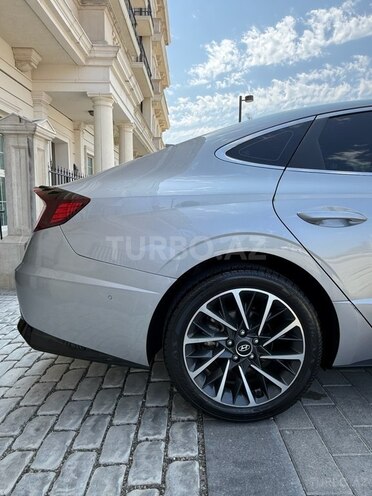 Hyundai Sonata-10
