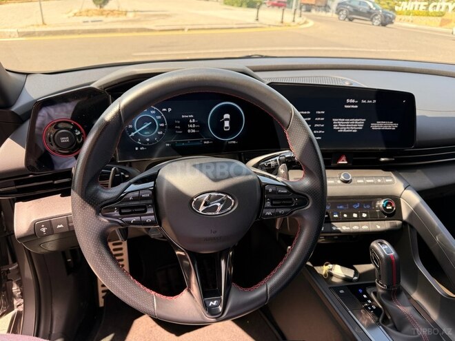 Hyundai Elantra N Line-5