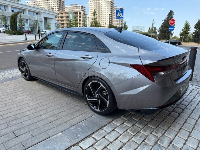 Hyundai Elantra N Line-11