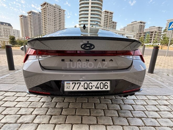 Hyundai Elantra N Line-10