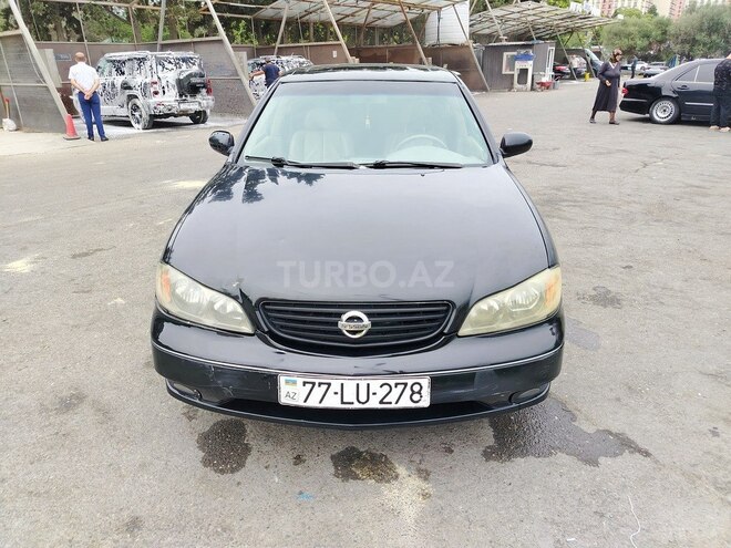 Nissan Maxima-1