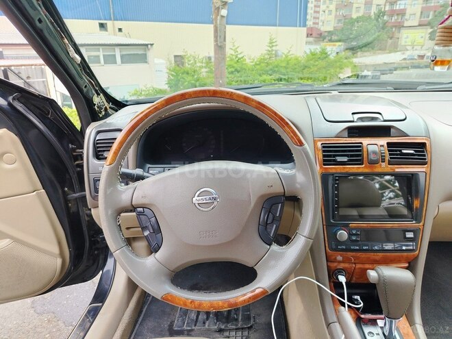 Nissan Maxima-6