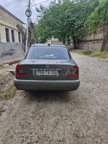 Mercedes C 220 1994, 350,000 km - 2.2 l - Gəncə