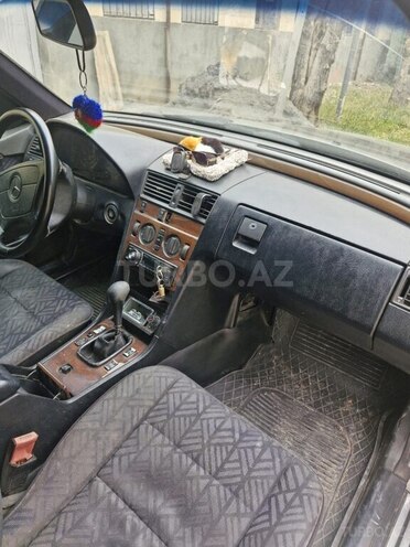 Mercedes C 220 1994, 350,000 km - 2.2 l - Gəncə