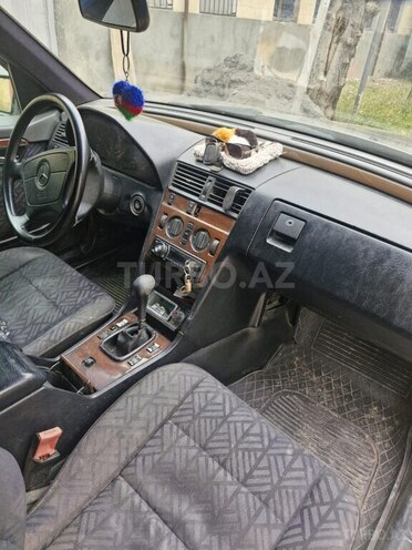 Mercedes C 220 1994, 350,000 km - 2.2 l - Gəncə