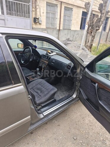 Mercedes C 220 1994, 350,000 km - 2.2 l - Gəncə