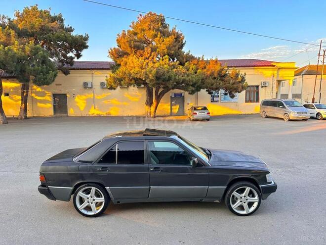 Mercedes 190 1990, 250,000 km - 2.0 l - Cəlilabad