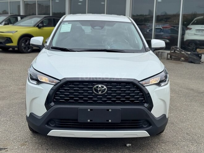 Toyota Corolla Cross-1