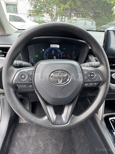 Toyota Corolla Cross-13