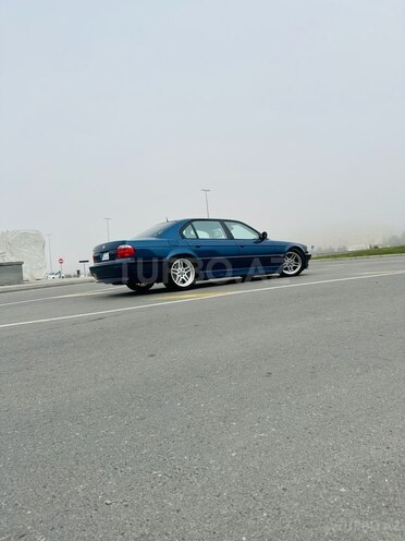 BMW 740 2000, 262,000 km - 4.4 l - Bakı