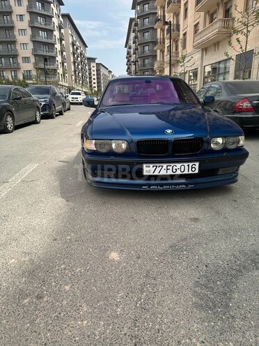 BMW 740 2000, 262,000 km - 4.4 l - Bakı