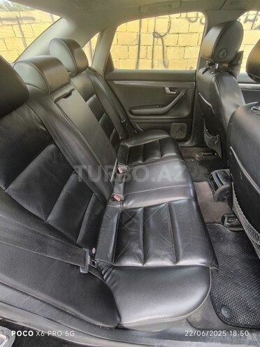 Audi A4 2003, 260,000 km - 1.8 л - Bakı