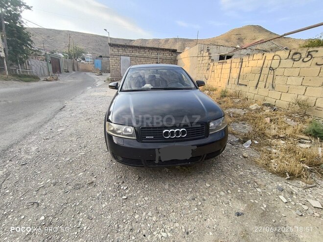 Audi A4 2003, 260,000 km - 1.8 л - Bakı
