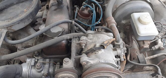 GAZ 24 1989, 100,000 km - 2.5 l - Bakı
