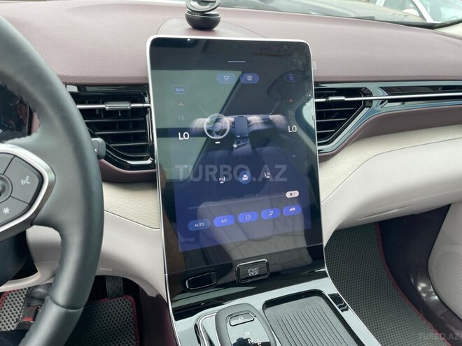 Bestune  2024, 2,500 km - 2.0 l - Bakı