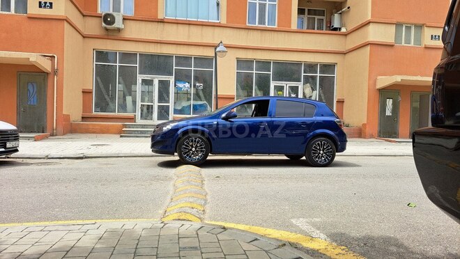 Opel Astra 2009, 271,000 km - 1.4 l - Bakı