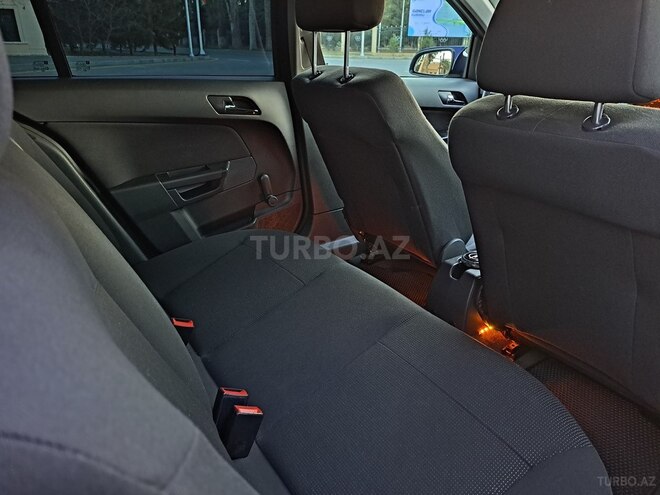 Opel Astra 2009, 271,000 km - 1.4 l - Bakı