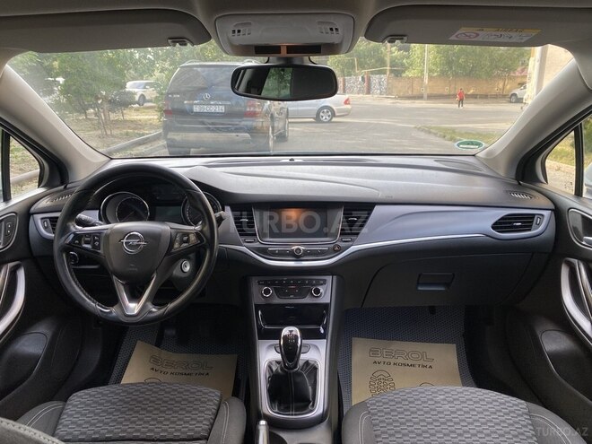 Opel Astra 2016, 218,550 km - 1.6 l - Bakı