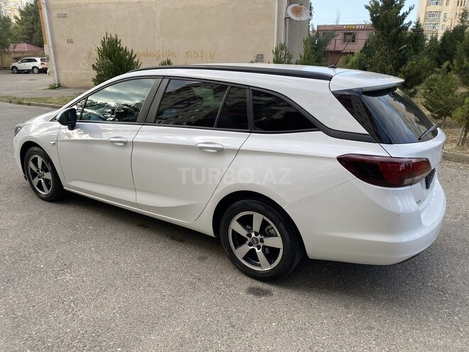 Opel Astra 2016, 218,550 km - 1.6 l - Bakı