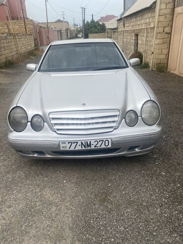 Mercedes E 270 2001, 450,000 km - 2.7 l - Bakı