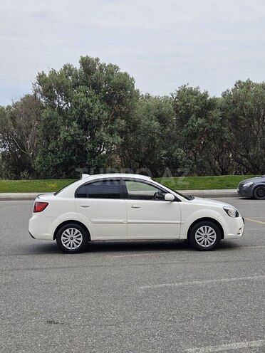 Kia Rio 2011, 289,000 km - 1.4 l - Bakı