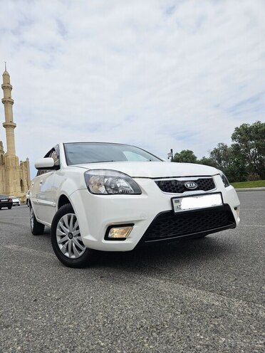 Kia Rio 2011, 289,000 km - 1.4 l - Bakı